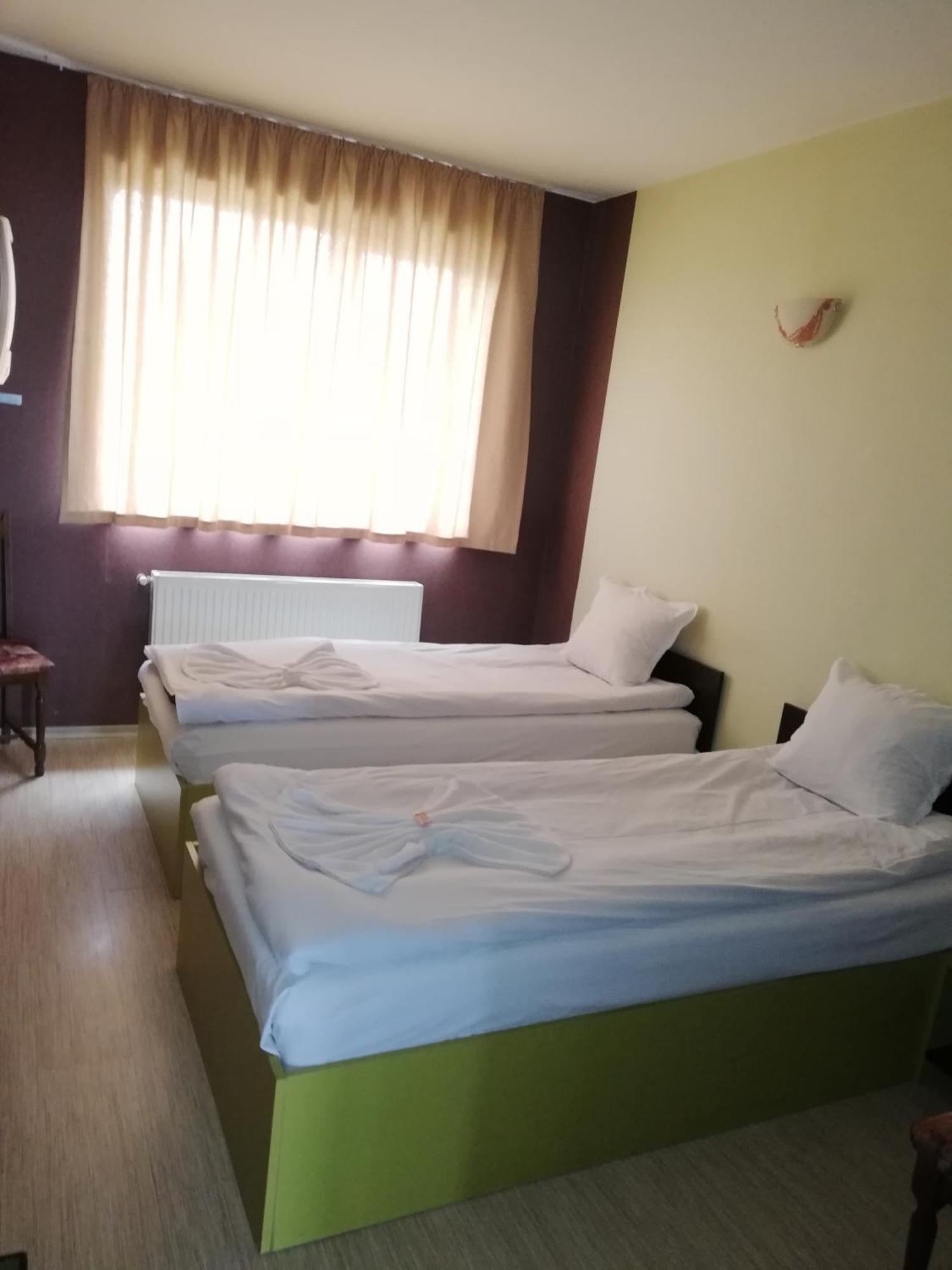 Хотелски Комплекс Родина Mizara Habitación foto